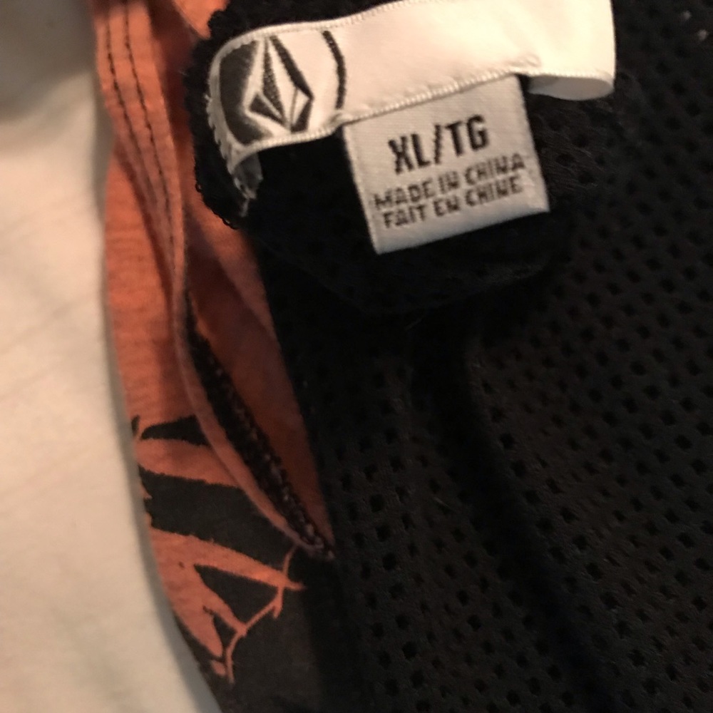 Graphic Razorback tee - Picture 5 of 5